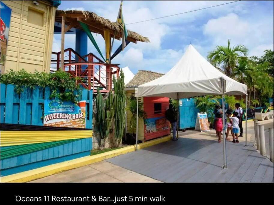 Simply Mystical Appartement Ocho Rios Buitenkant foto